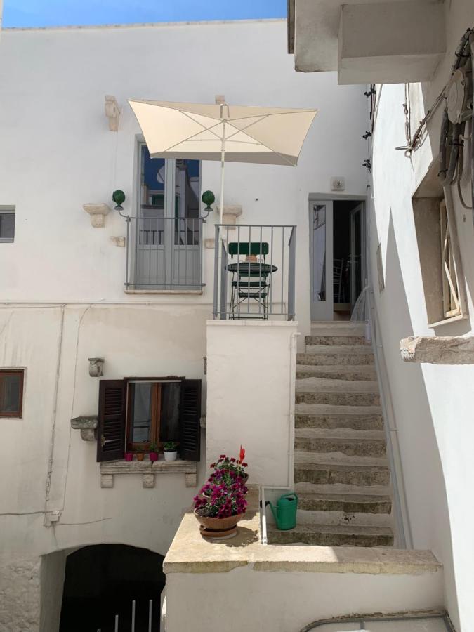 Casetta Del Vicolo Orologio Cisternino Buitenkant foto